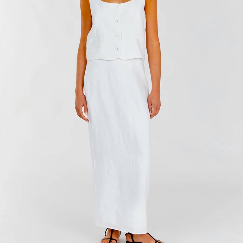 DISSH Roberts white linen midi skirt